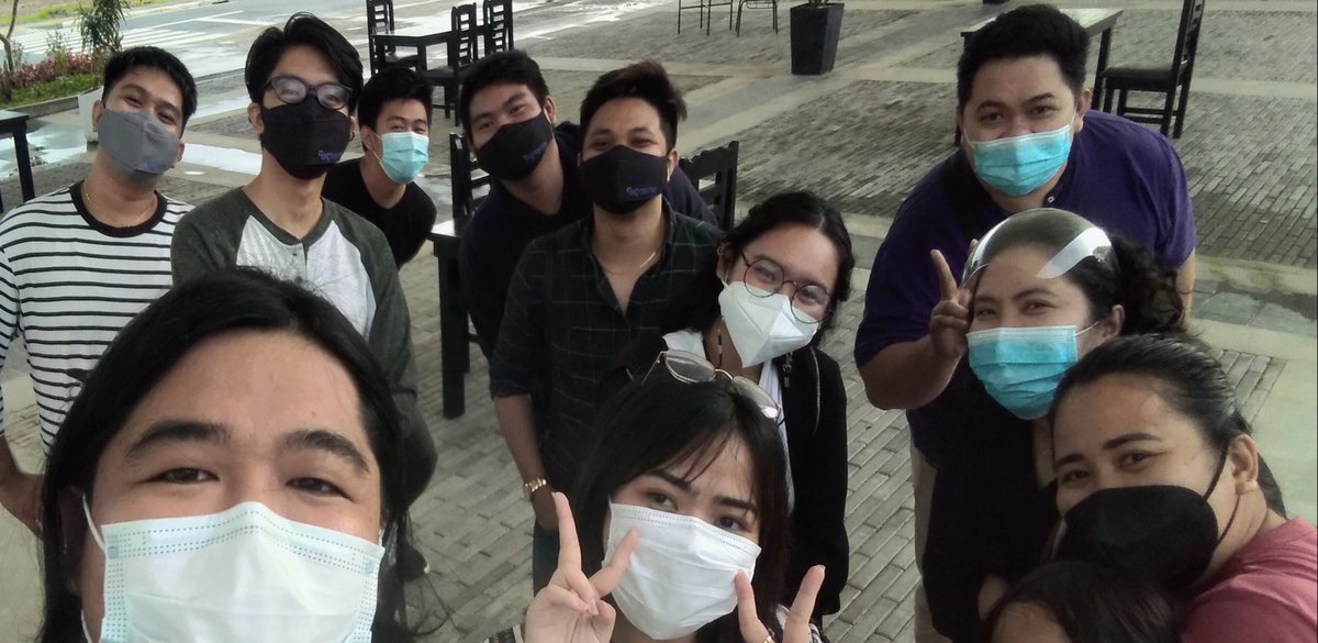 trav3losopher's tweet photo. Company lunch out yesterday. Celebrating the first half of the year!!! #digitalcontent #digitalpub #digitalmarketing #digitallife https://t.co/DOlBqecPG6
