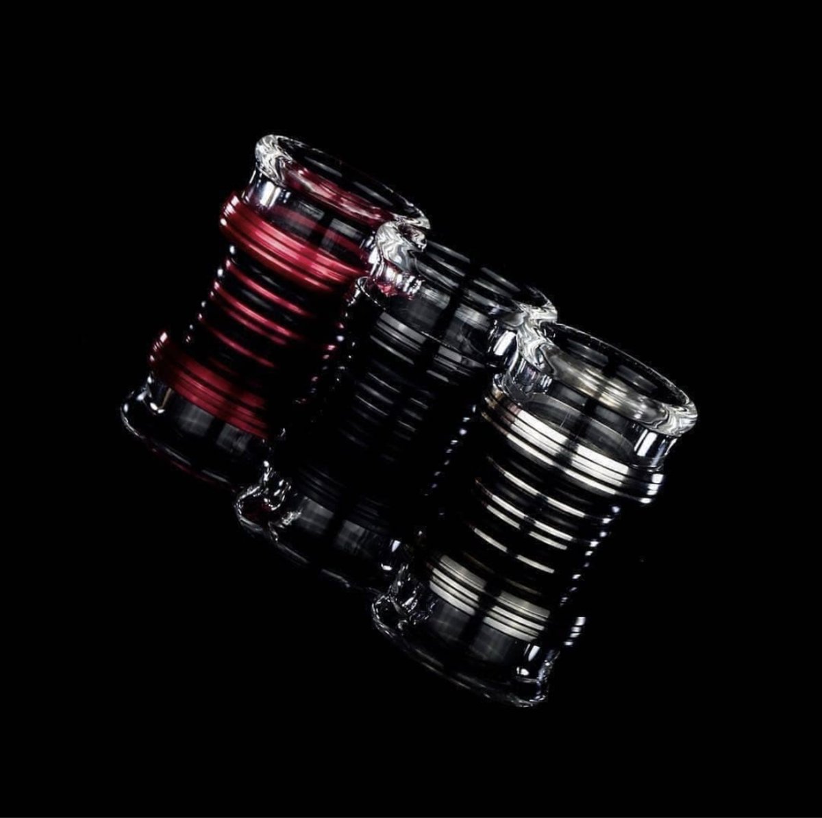 jenniferAlvarw's tweet photo. Copa 810 are just sexy af Trinityglasshardware.c
📩 junya8971@outlook.com

#driptipclub #driptips #810driptips #usavaper #usavapers #vapeusa #westcoastvapers #canadavapes #vapotage #ukvaping #eastcoastvapers #vapecanada #ukvapefam #vapefam #vapefamily #vaping  #vapecommuntiy https://t.co/Kf56hQFuaB