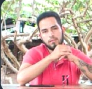 Andy81467034's tweet photo. Que mierda de gobierno. No pueden con unos cuantos delincuentes que tienen apoyo político epp sigue matando a inocentes @MaritoAbdo @AM_1080 @nanduti @javierpanza https://t.co/3D2FuEdvss