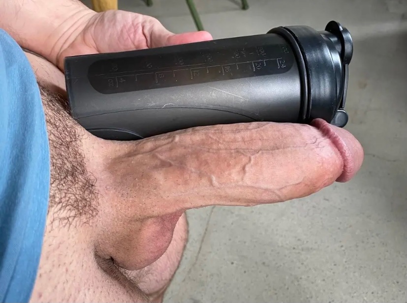 got8inches's tweet photo. Guess how many inches (in girth 😏)
Right answers get a surprise in their DMs 😉 https://t.co/SaJBewJt1i