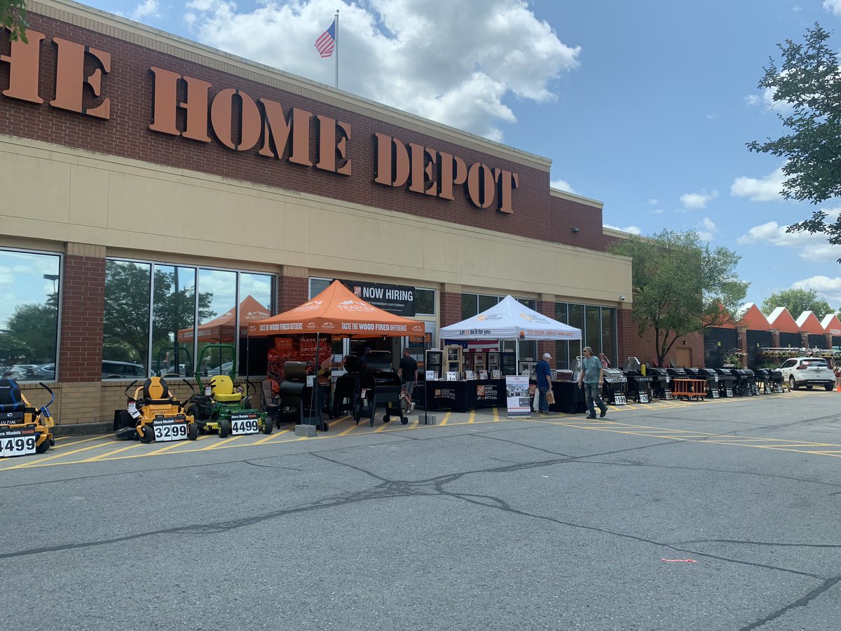 Katie Harris (@katie94603725) on Twitter photo 0735 has it going on! #traegernation #HDE #sellallthethings #goteamorange #IndependenceDayWeekend2021 <a href="/DepotMatt/">Matthew Shorr</a> @thd_young <a href="/Rgordon70/">Rohan Gordon</a> <a href="/0735Sasm/">Kevin.SASM.0735</a> 0735 has it going on! #traegernation #HDE #sellallthethings #goteamorange #IndependenceDayWeekend2021 <a href="/DepotMatt/">Matthew Shorr</a> @thd_young <a href="/Rgordon70/">Rohan Gordon</a> <a href="/0735Sasm/">Kevin.SASM.0735</a>