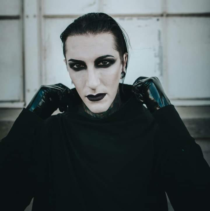 𝘒𝘶𝘳𝘰𝘪𝘵𝘴𝘶𝘬𝘪🦇 e o Taxista tweet media