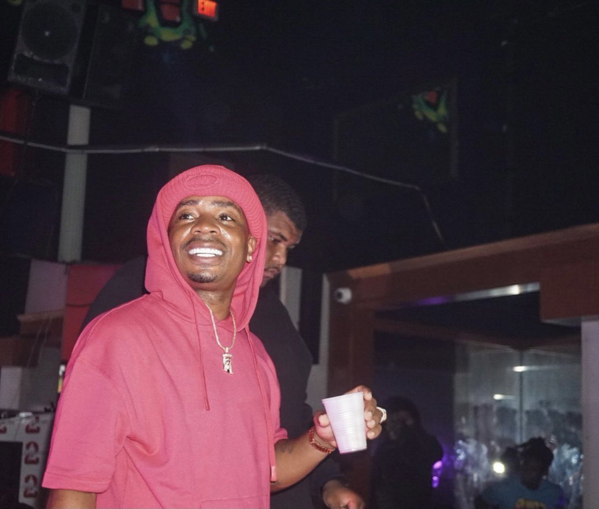 plies's tweet photo. I Be In My Own Lil World!!!!! https://t.co/9R3tUHrIJH