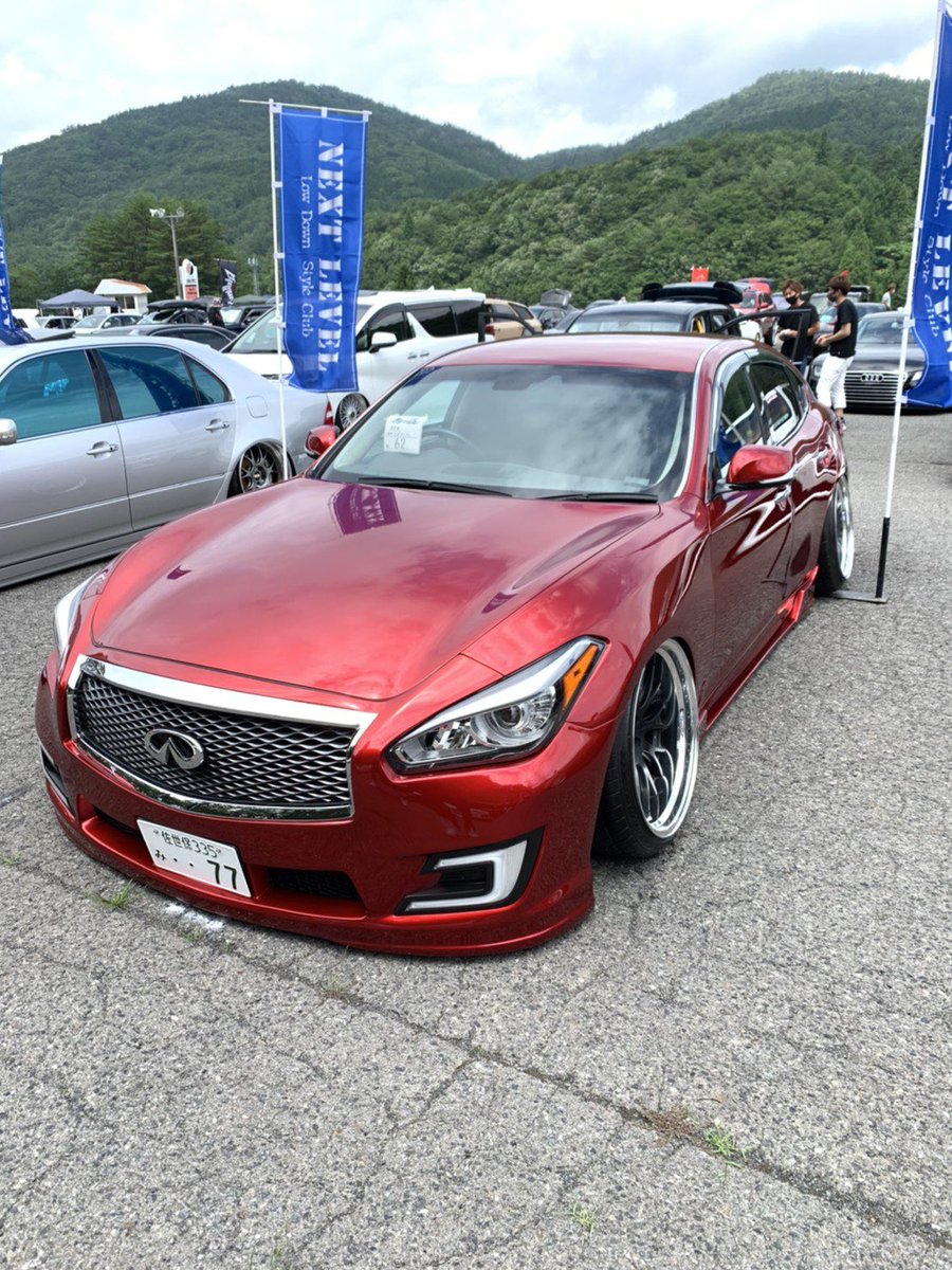 nextlevel_77's tweet photo. 🏆トップスタイル杯🏆

#NEXTLEVEL #KCスタイル #TOPSTYLE #トップスタイル杯 #VIPSTYLE #VIPカー #ドレスアップカー #セダン #車高短 #LS430 #LS460L #40LS #51FUGA #LEXUS #レクサス #日産 #INFINITY #トップスタイルで会いましょう https://t.co/TEEroZwVfo