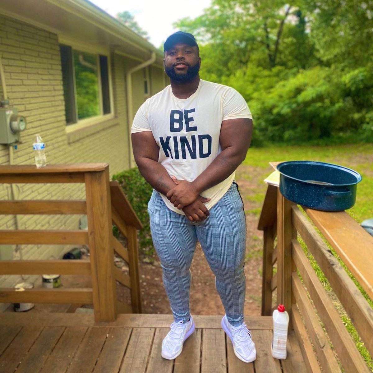 MaleMediaMind's tweet photo. #M3TeamThick Special thanks to king_cell23 and oscarbear1974 for their support of M3. You can support the page by subscribing to M3 on YouTube https://t.co/9lByH9MZlq #M3APB please help support M3 by tagging the unknown subjects in these photos. #malemediamind #bigmenstyle https://t.co/d2OyfoqWTY