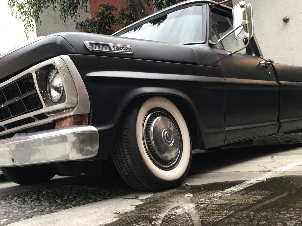 DRZUPREEME's tweet photo. F250, 1970, V8, 390ci, 6.4L, 325 HP (242 kW)✨ https://t.co/r8I09chxim
