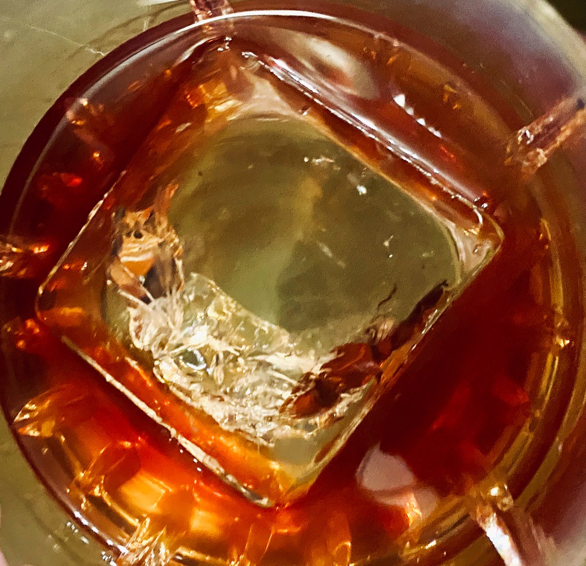 🍒Whiskey Fever🍒 tweet media