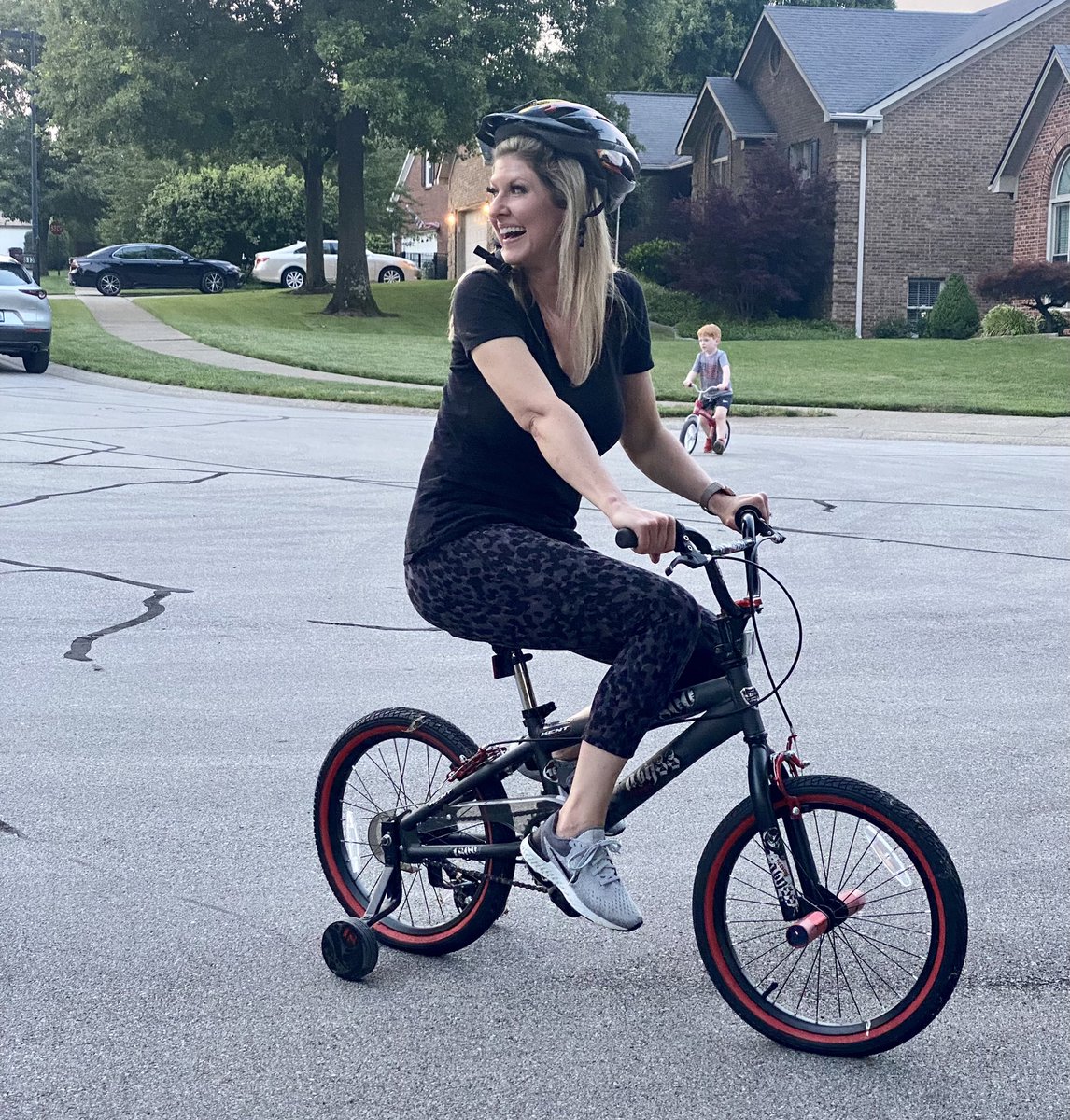 CameronMillz's tweet photo. I donβt believe in luck but I absolutely got more than lucky marrying @SusanSMills. #4thFun https://t.co/taTPqGGskW