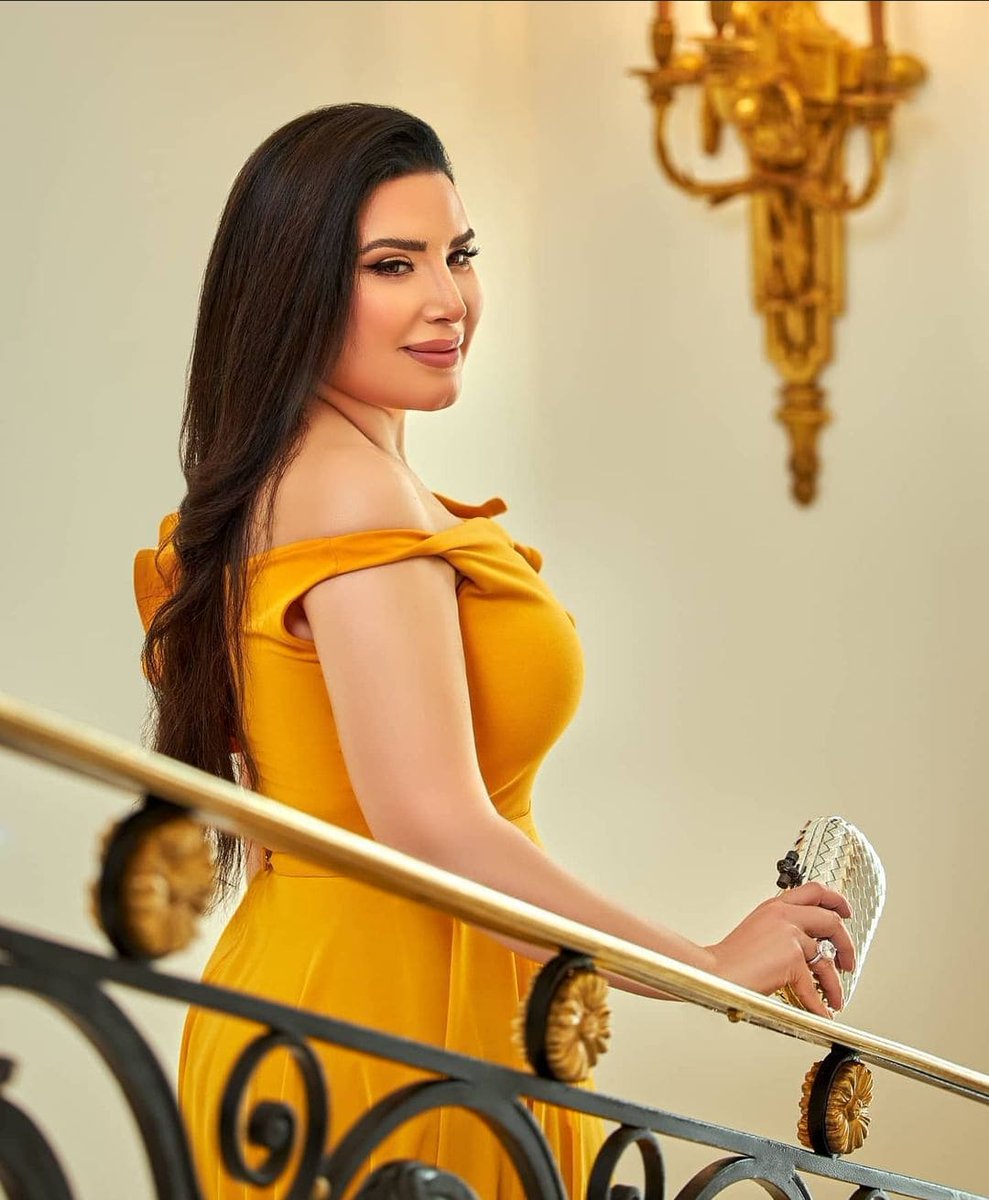 عبير صبري عبر إنستجرام الأصفر لون الغيرة.. لو أهديت وردة صفراء لحد تبقى بتغير عليه