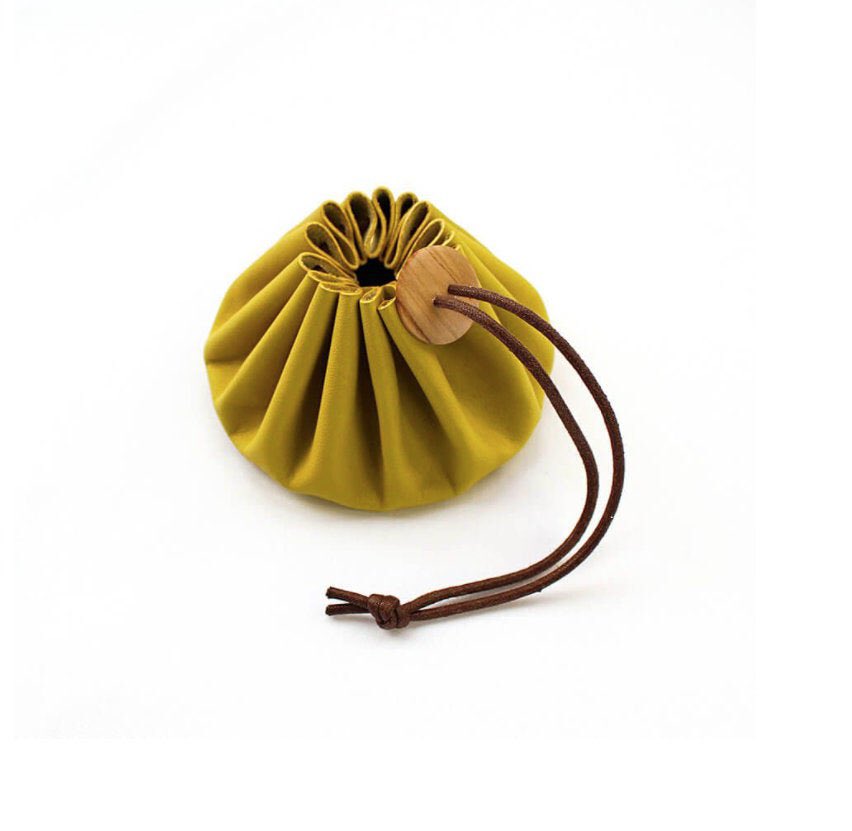 billythetimecat's tweet photo. Cohana Himeji leather pouch different colors https://t.co/XaHGSWoiF9
#etsy #cohana #leather #pouch #yellow https://t.co/sQGE5sbE1X