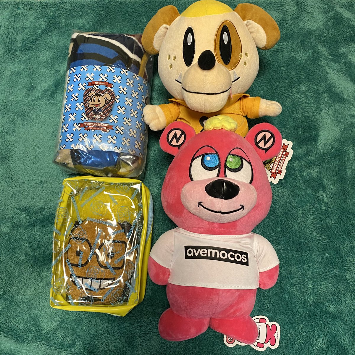 r9r_6's tweet photo. 交換、買取お願いします。
かなり安価でお譲りできます！
お気軽にお声かけ下さい🙇‍♀️

譲→画像

���求→買取
（メンバーまとめ売り優先）

求→龍のクッション、グリッター、アクキー・フォトキー

RT後リプください🙇‍♀️

トラステ 千社札 オンラインブース ガチャ クリチャ 居酒屋えぐざいる 交換 買取 https://t.co/vd6PrSf89r