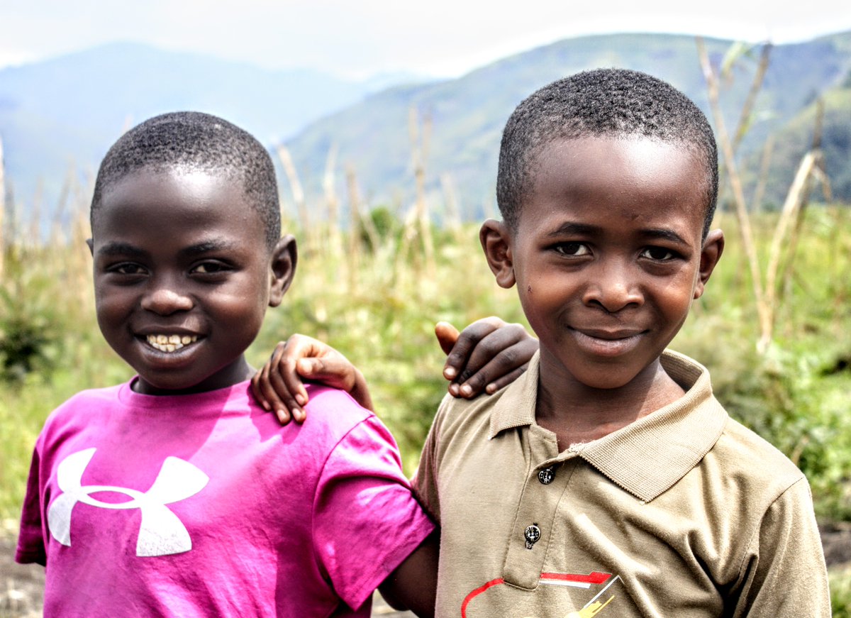 Comment dites-vous « amis » dans votre langue ?