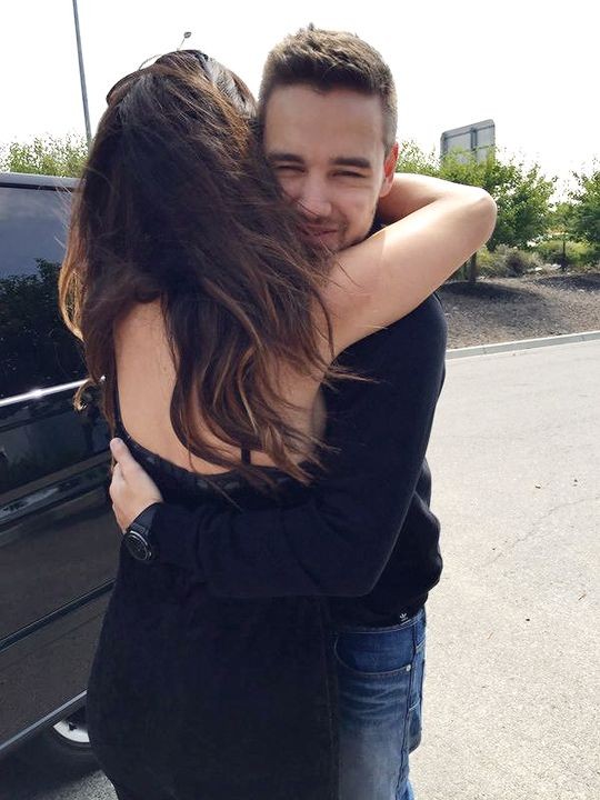 _iamawinchester's tweet photo. Liam Payne deserves all the happiness.
WE LOVE YOU LIAM 💛💛 https://t.co/ljgSzd7kFR