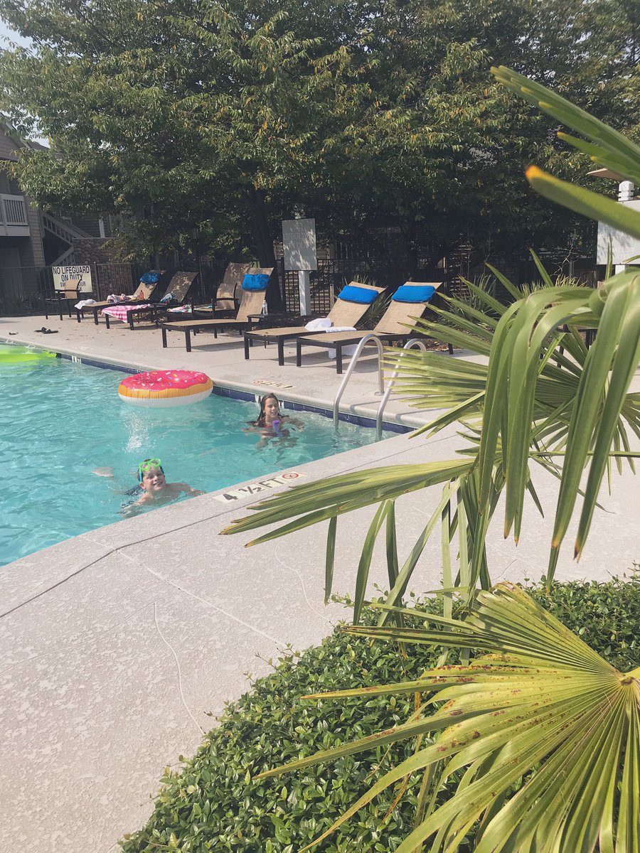 StephiHill's tweet photo. Hope yโall have a happy Fourth of July with the ones you love!! โฅ๏ธ
#USMCWidow #SingleMomHustle #GoldieAndHer2Bears #Freedom
๐บ๐ธ๐ฅ๐บ๐ธ๐๐บ๐ธ๐ฅ๐บ๐ธ https://t.co/V3hoyPvDdz