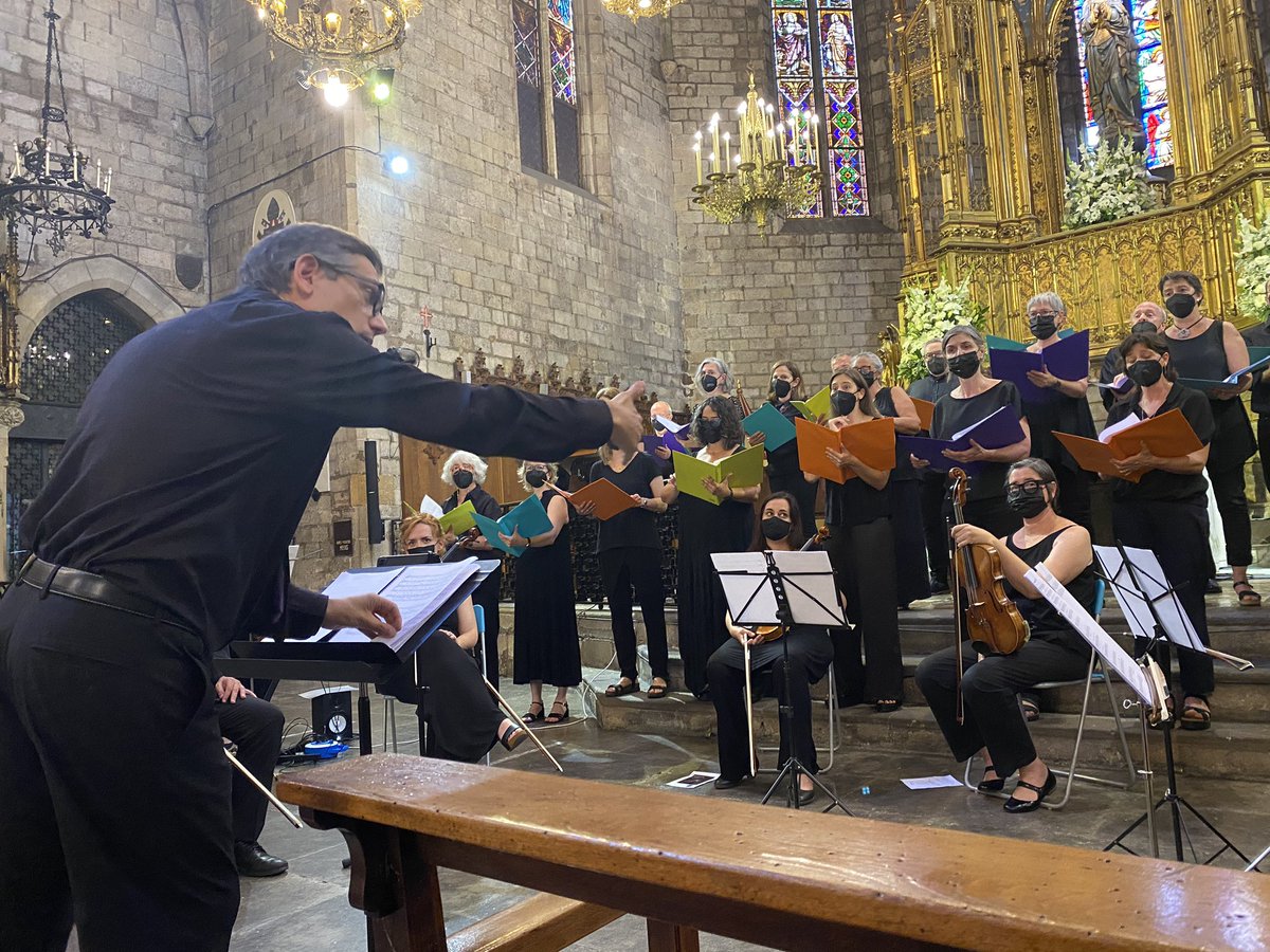 ramontremosa's tweet photo. #concert: el #CorATempo d’@ELCERCLE1 de #Gràcia va celebrar 5 anys ahir, interpretant el preciós, tendre i extraordinari #Requiem de #GabrielFauré. Obro fil: https://t.co/82PElqsMQ1