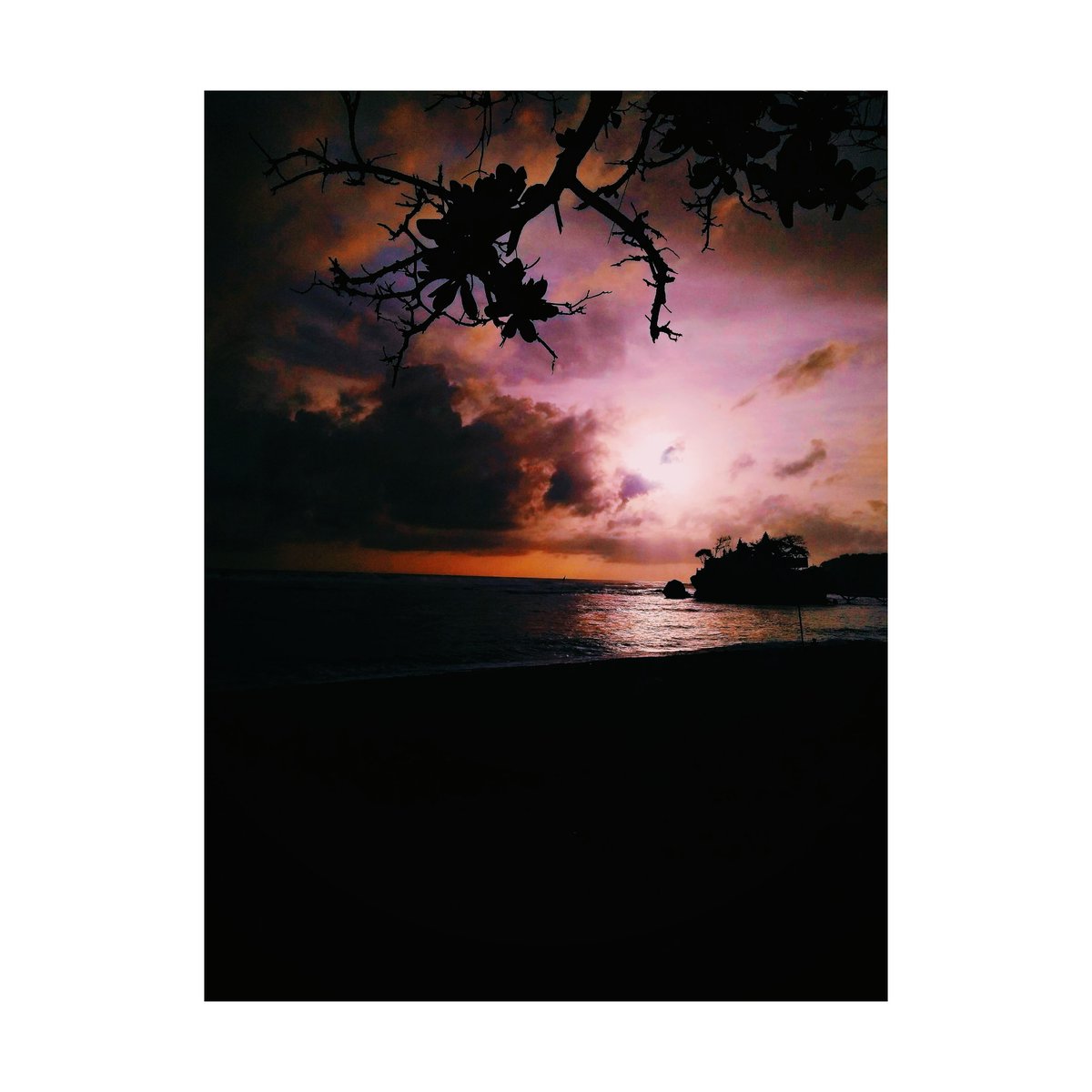 duckydonut's tweet photo. #beachcompilation part 1π https://t.co/2RVibxdrZp