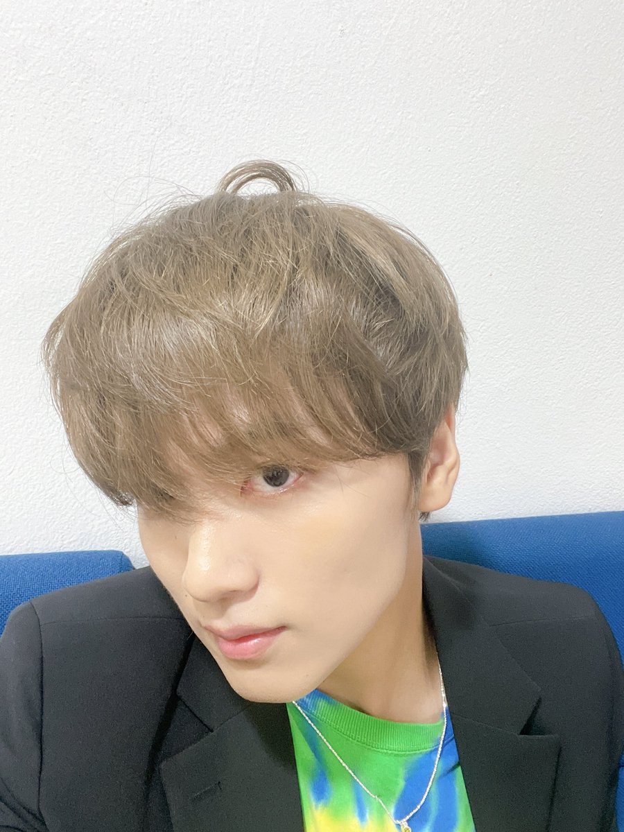hcheartbbl's tweet photo. 210704 HC 💌

“today’s haechan” https://t.co/OPvUdR0b9g