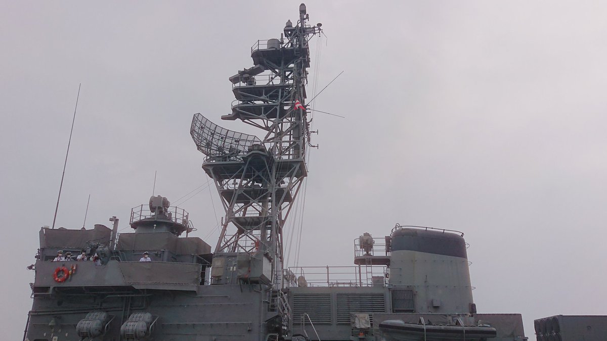 naoki_noichi's tweet photo. 昨日高知新港に護衛艦とねの広報に行って来ました‼️外観のみの見学となっており、外からの見学💦今は仕方無い💦久しぶりの鉄分補給出来ました❗🥰とねは昨日出港し、予定されている任務につきました❗
護衛艦とねのご安航お祈りしております。
#護衛艦とね
#DE234 
#自衛隊高知県地方協力本部 https://t.co/DoqYSCirV7