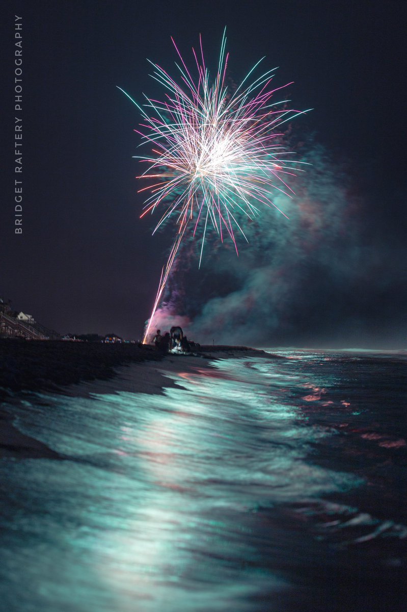 Bridge_Raftery's tweet photo. This was worth getting soaked for #thirdofjuly ๐ ๐ธ https://t.co/PWYjDOsmj4