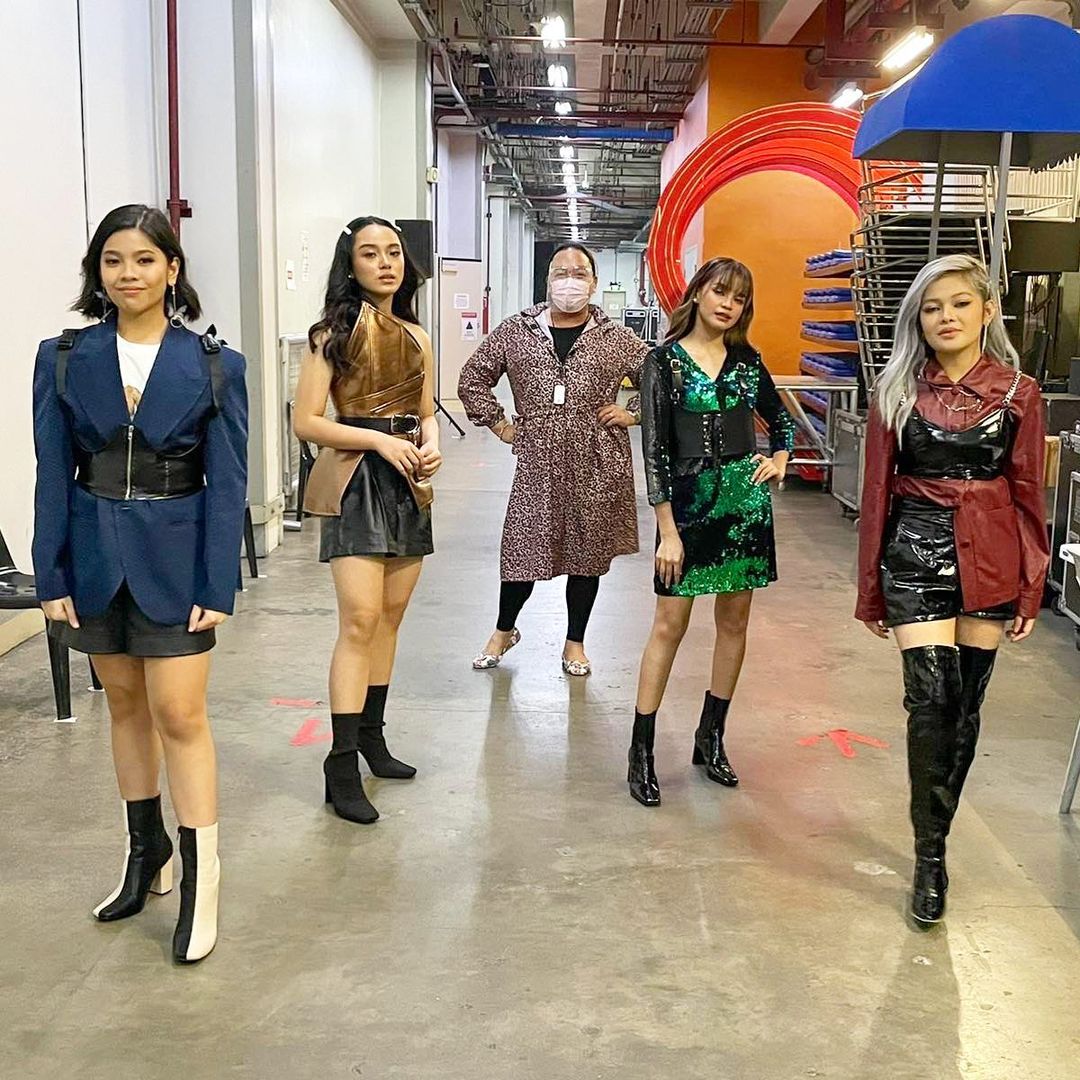 SheenaBStan's tweet photo. Justice League assemble 

NGD SheenaBelarmino
#WeLoveASAP https://t.co/kj83HqT6MC