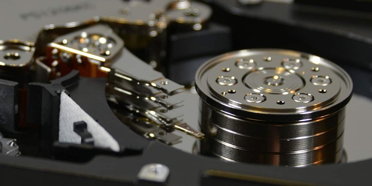 Rodney_Walker's tweet photo. 5 Things to Do Before and After #Reformatting Your #Mac https://t.co/Iis4BhMPRj #Apple #Tech #Technology #TechNews #TechnologyNews #ITRTG #SNRTG https://t.co/3CUUg4Eolw
