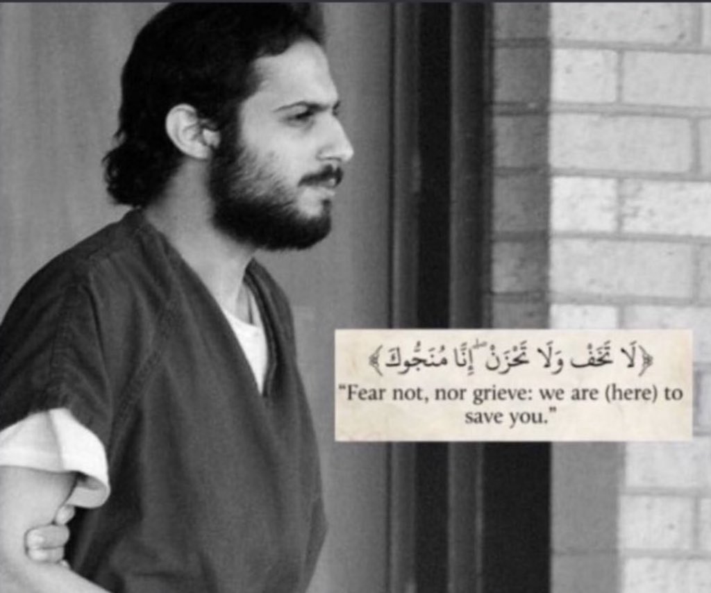AFNA_1N's tweet photo. #خالد_غير_مذنب لن يخذُلك الله وهو يعلم بأنك تُردِد في داخِلك إن الله معي. https://t.co/059Wd8BDJ1