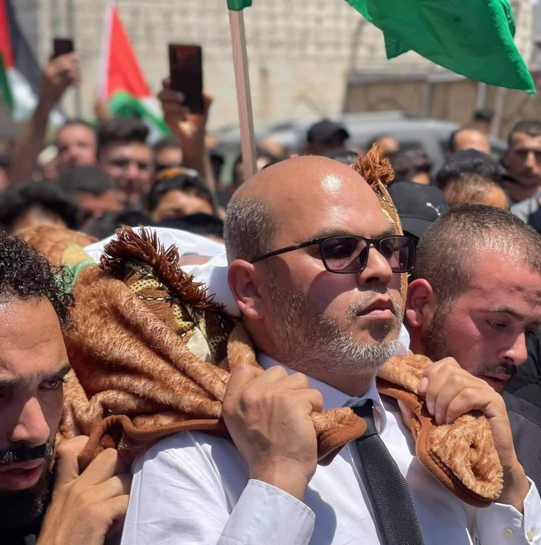 Issaamro tweet picture