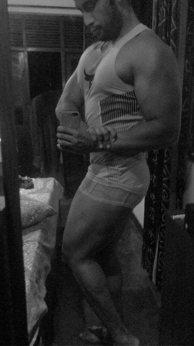 shehanadventure's tweet photo. #conditioncheck #fitfam #underarmour #mrhfvwolfpak #mrhealthandfitness2021 https://t.co/J6r5XLkKp4