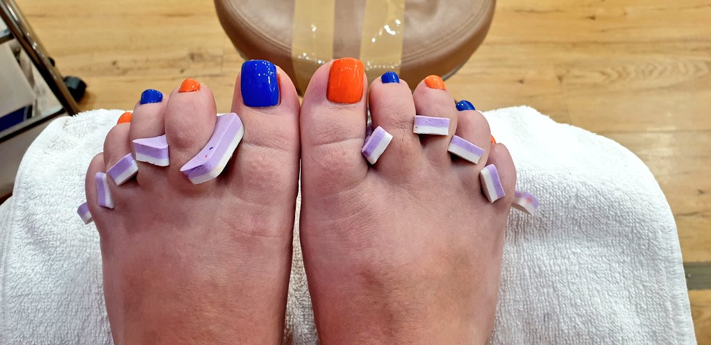 KoalaKid2020's tweet photo. It's get ya toe nails painted kind of day today! Might grab a coffee while I am at it!
#PerthInWinter https://t.co/V5ZFhLgvRF