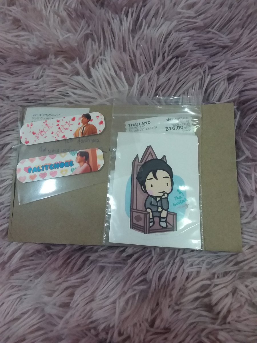 ninjapraw's tweet photo. ได้รับที่ระลึกจากปจ.น้ำหอมบ้าน 30 แล้วนะคะ น่ารักมากๆ ทุกชิ้นเลย 😍 นุชจะเก็บรักษาไว้อย่างดี ขอบคุณทุกแอคมากค่ะ อยู่รักผลิตด้วยกันตลอดไปนะคะ ❤ @Yooingpk702 @30upLovePalit @PattyMeow27 @whatpiggywears 💕🦋😚
#เป๊กผลิตโชค #PeckPalitChoke #2daysmiracle https://t.co/Y6MNXcC3KS