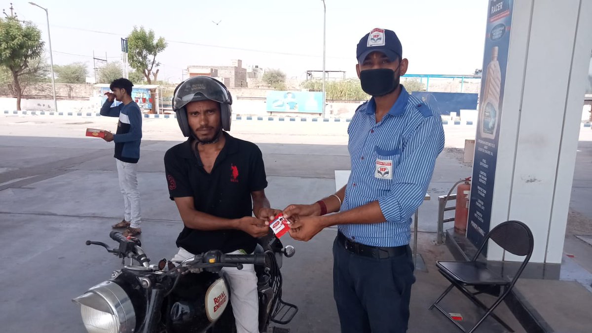 Hpcl_Jodhpur's tweet photo. Dear Customer,
Visit our petrol pump M/s Raja Highway Services, Khivsar and get a chance to win attractive gifts.
We are doing #SalesCampaign to promote petrol & diesel sales.
@HPCL @hpcl_retail @pawans69 @Krishan77825583 @Rg03Goel @hpcl_NWZ https://t.co/GmOmDlVMyW