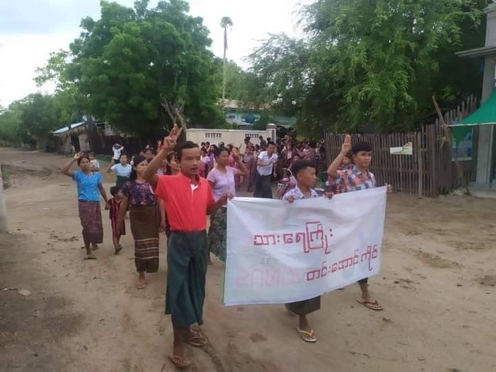 TostevinM's tweet photo. Protests against Myanmar's junta do not cease #WhatsHappeningInMyanmar https://t.co/AaQzeXSCYx
