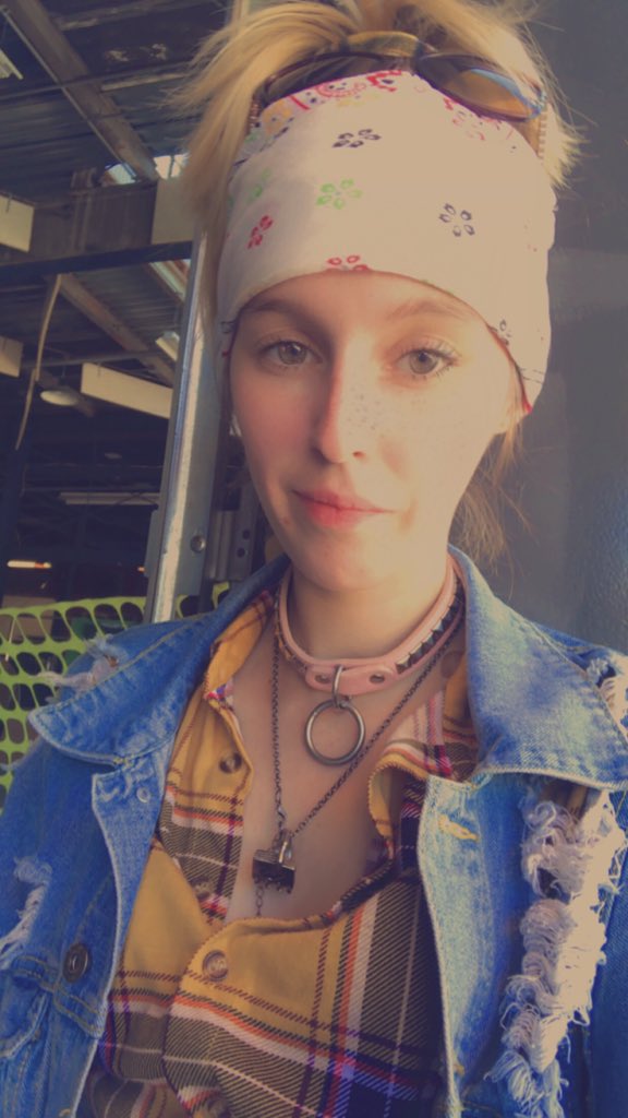 EsmeAudrey's tweet photo. Karma don't skip anybody... Keep on being grimey and see where it lead you https://t.co/krf0Z855Sb