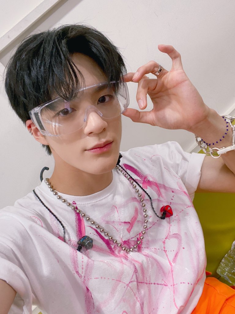 Jeno (.◜◡◝) tweet media