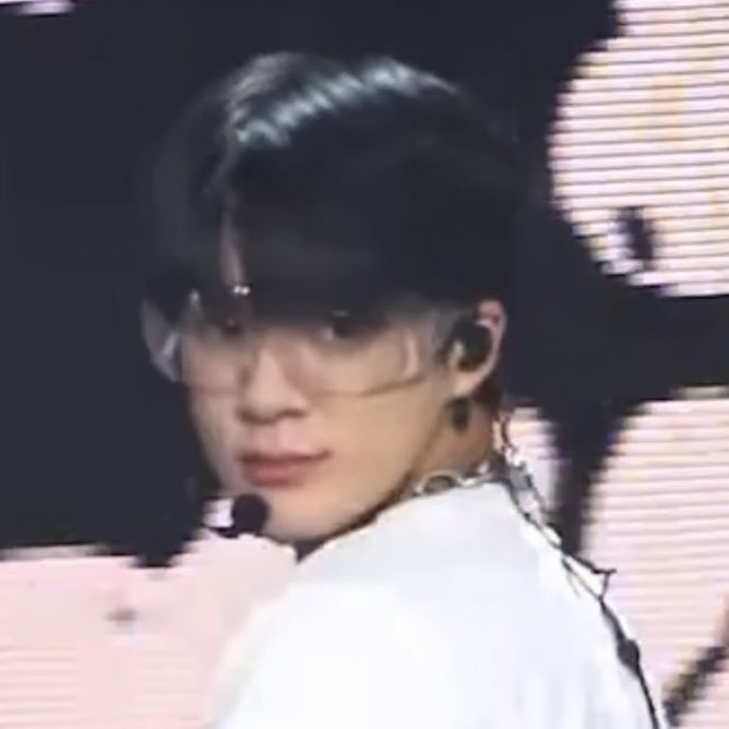 Jeno (.◜◡◝) tweet media