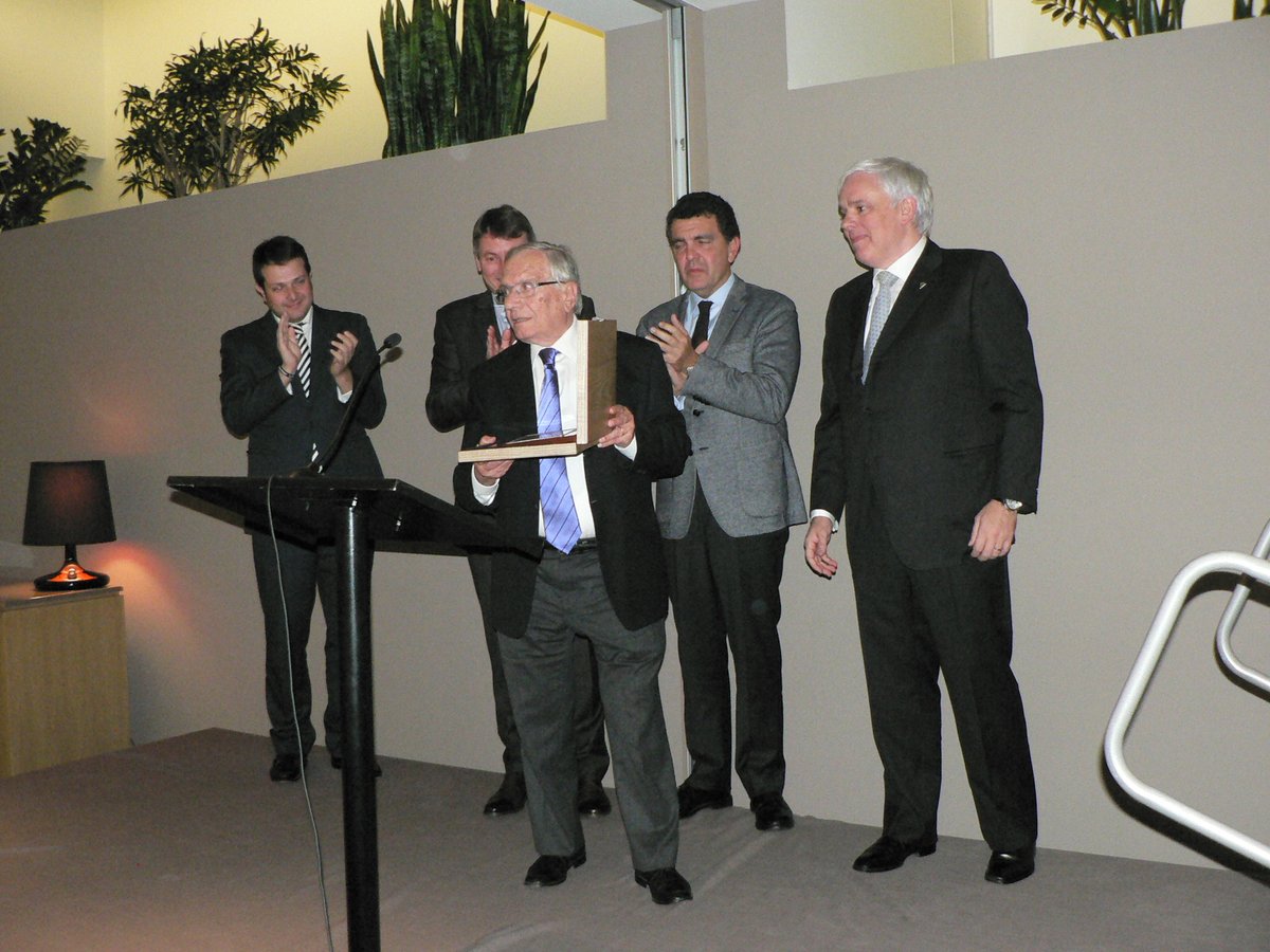 Centre Natació Mataró tweet media