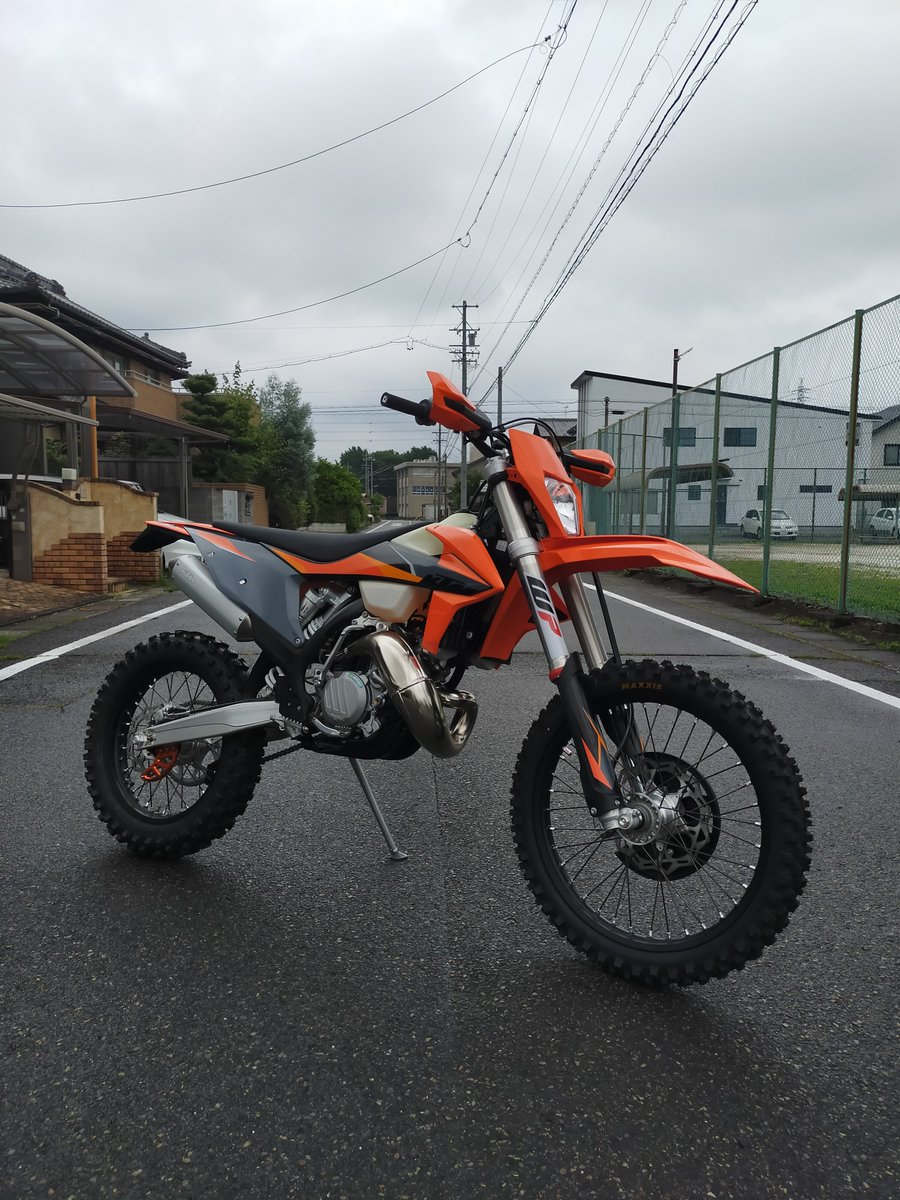 yandaola's tweet photo. 納   車！
#ktm #150exctpi https://t.co/YUMtErLktf