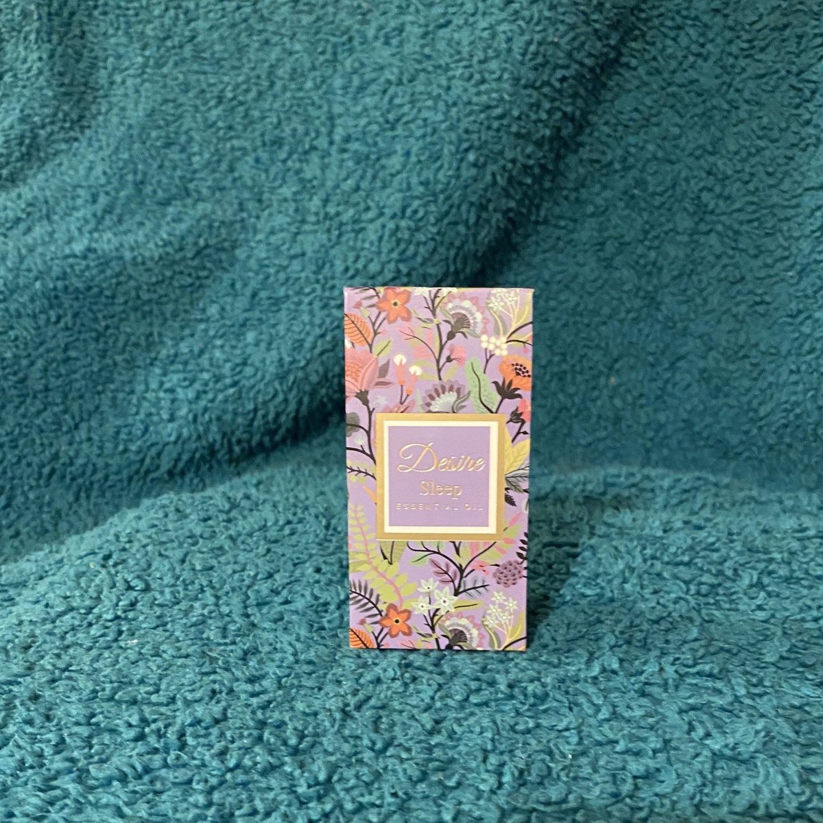 ThePerfectTouc4's tweet photo. Weekend Saver Sale is now on!!
All of our top sellers in the ready to go collection have 10% off until Sunday 4th July at midnight including Desire essential oil blends - RAPID DISPATCH 
.
https://t.co/dikuhjuHaf 
.
#rapidebay #rapid #rapidebayjune #sale #smallbiz https://t.co/Yc7XuoIZXh