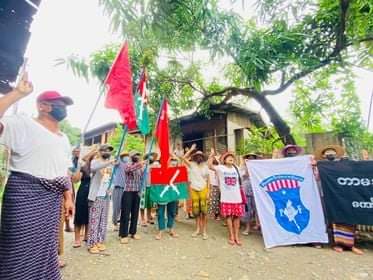 Daniel78037553's tweet photo. Daily Strike against Military Regime by residents in Tarmakan,Hpakant.
#WhatsHappeningInMyanmar 
#July4Coup https://t.co/5eBCidGIXa