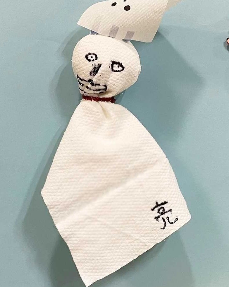 Misaki りょーちんのてるてる坊主 可愛いお顔の下に 笑 雷様もびっくり 笑 8週目は及川家 おかえりモネ 永瀬廉 T Co Bnxcpvmd6f Twitter