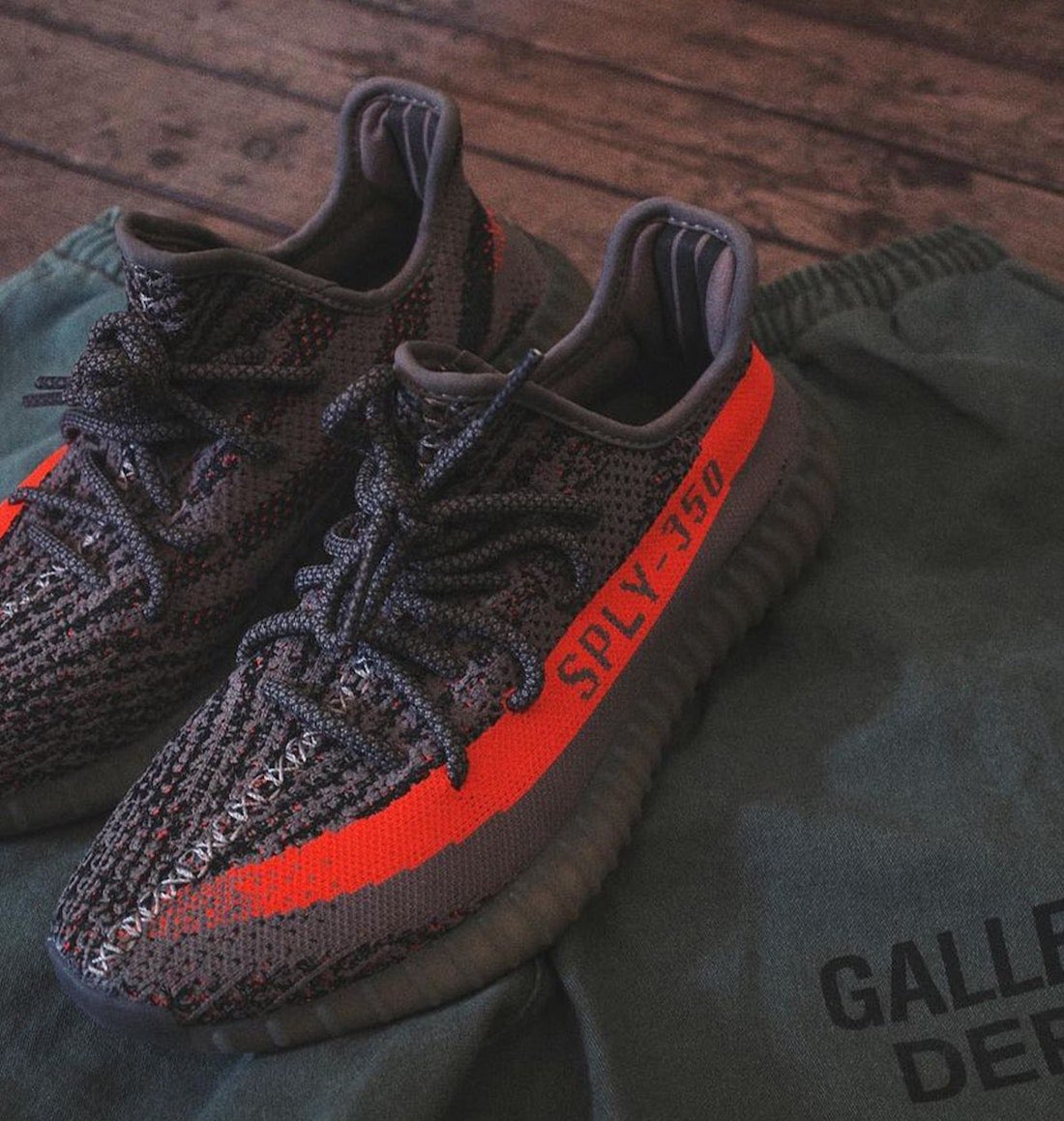 KicksOnFire tweet media