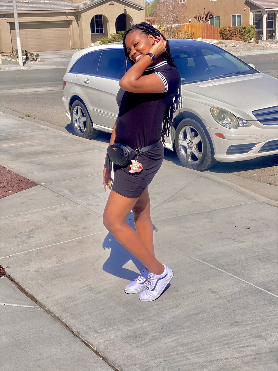 _Tranise_'s tweet photo. #WhosWhoAtNcat
•Tranise🥰
•Cali🌴
•Nursing major
•#ncat25 
•Love to shop and try new things

Looking forward to meeting all you guys on campus🤪 Hit me up though before we get on campus. Need some friends❤️ https://t.co/Wfzh9xMp7T
