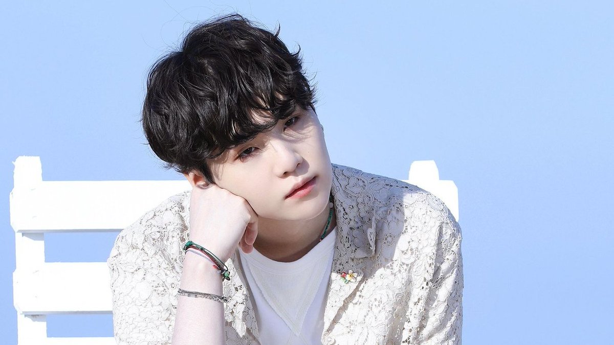 suga pics tweet media