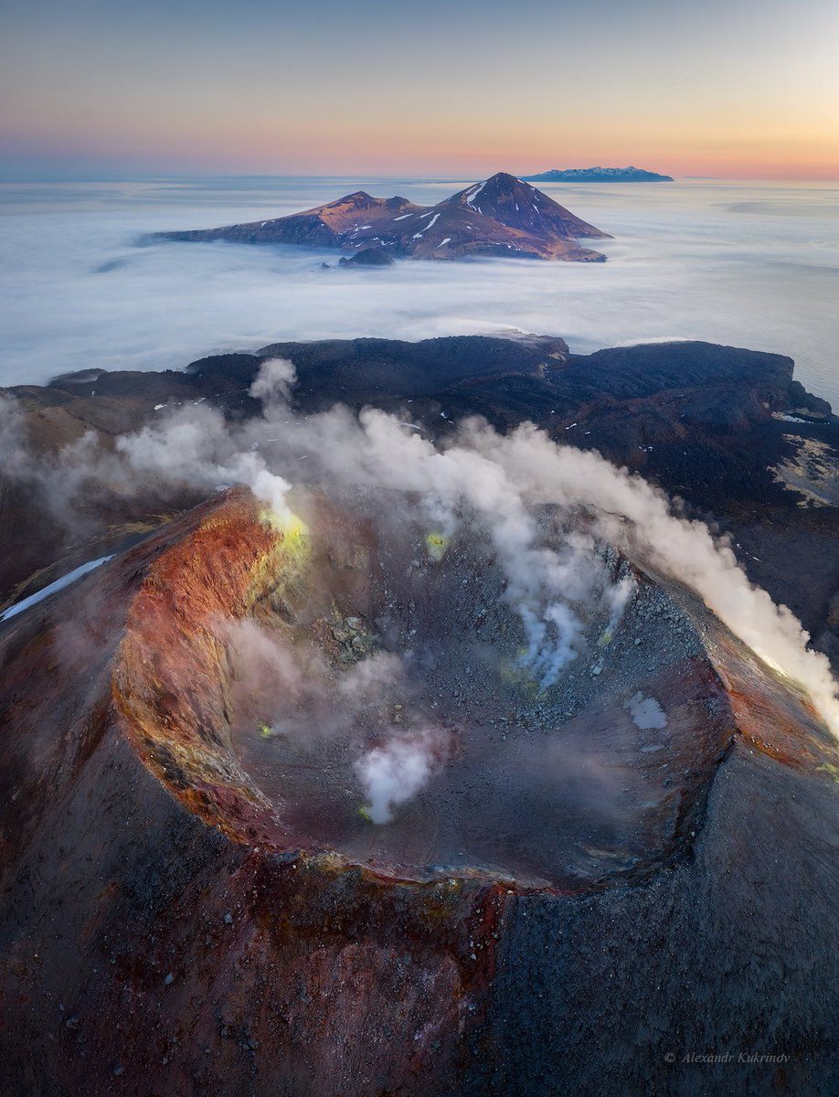 Вулканы курильских островов
