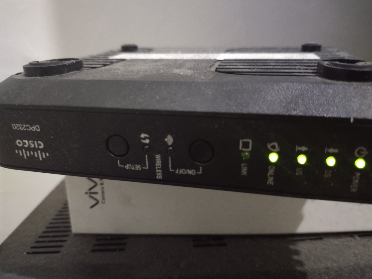 coba ini kasih solusinya <a href="/FirstMediaCares/">First Media</a> !!! no pelanggan 11340290, udh 1 harian wifi ga nyala