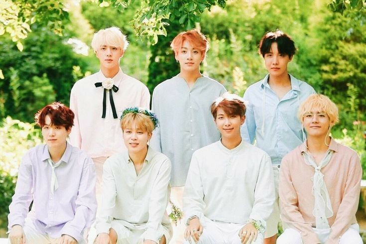 Armyylife's tweet photo. BTS as an important element of this World's Beautiful Green Garden 💚🤍

A green and healthy thread :— https://t.co/d7qfdSADbO