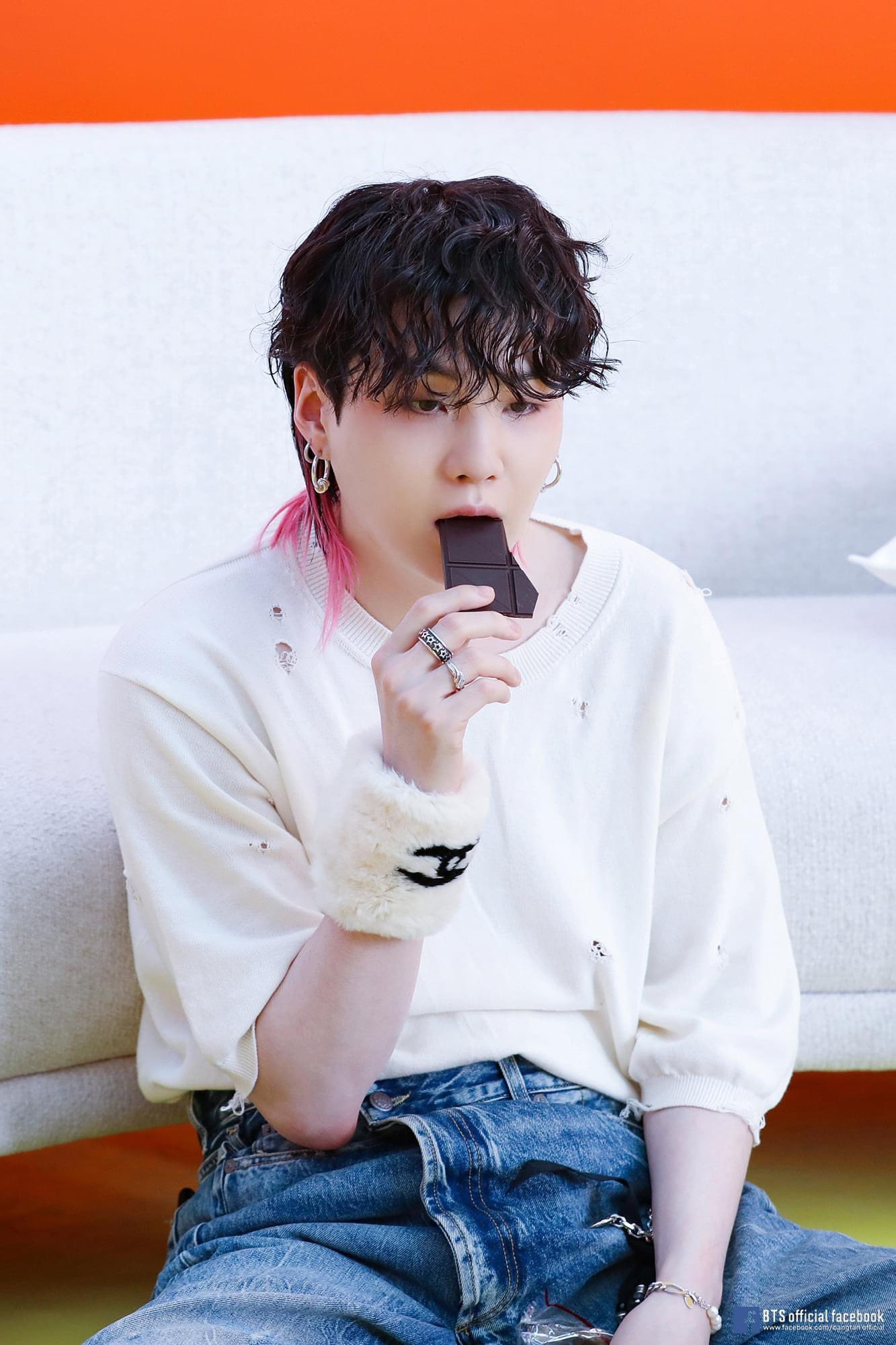 ユンギ　写真 BTS Ari 🌷 on X: 