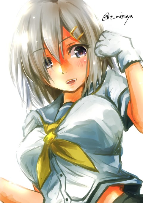 #これを見た人はセーラー服の画像を貼れ
艦これとかオリジナルとか、なぜかセーラーな鈴谷さんとか 