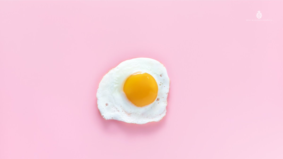 RAEinforma's tweet photo. ¿Se dice «He frito un huevo» o «He freído un huevo»? Las dos opciones son válidas. Como participio de «freír», se admiten tanto «frito» (más normal) como «freído». Como adjetivo, en cambio, solo es normal el uso de «frito»: «huevo frito». https://t.co/OH9p5qs0qp