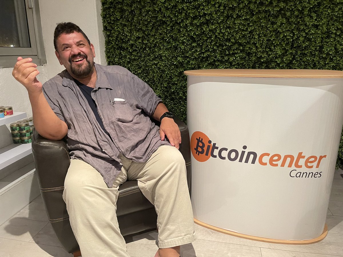nickspanos's tweet image. At the #bitcoincenter Cannes .This town is rocking with the film festival once again. Get ready for the roaring crypto 20’s my friends #bitcoin #ethereum @ZapProtocol